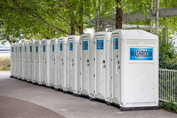 Best Portable restroom trailer rental  in Aitkin, MN